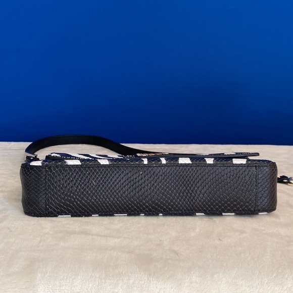 Gorgeous and exotic! Brighton Africa Stories Tarina Python Baguette Handbag. - Picture 7 of 16